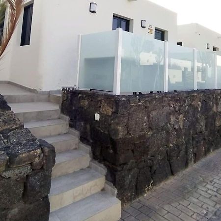 Villa Sun And Sea 4 Front De Mer Playa Rocca Costa Teguise Εξωτερικό φωτογραφία